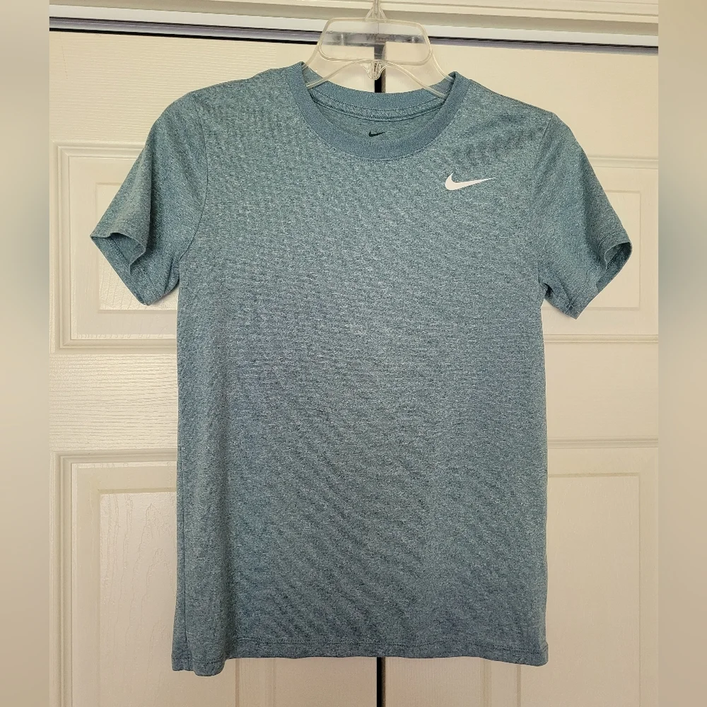 Nike Dri-Fit Polyester Set of 2 Shirts Short Sleeve Ladies XS Blue Peach
